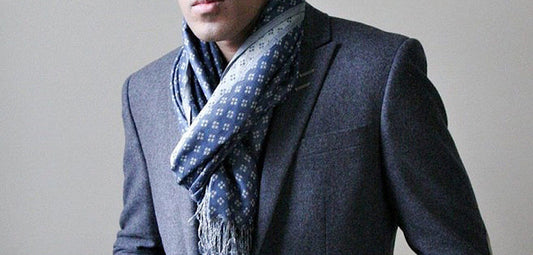 How to Wear a Scarf